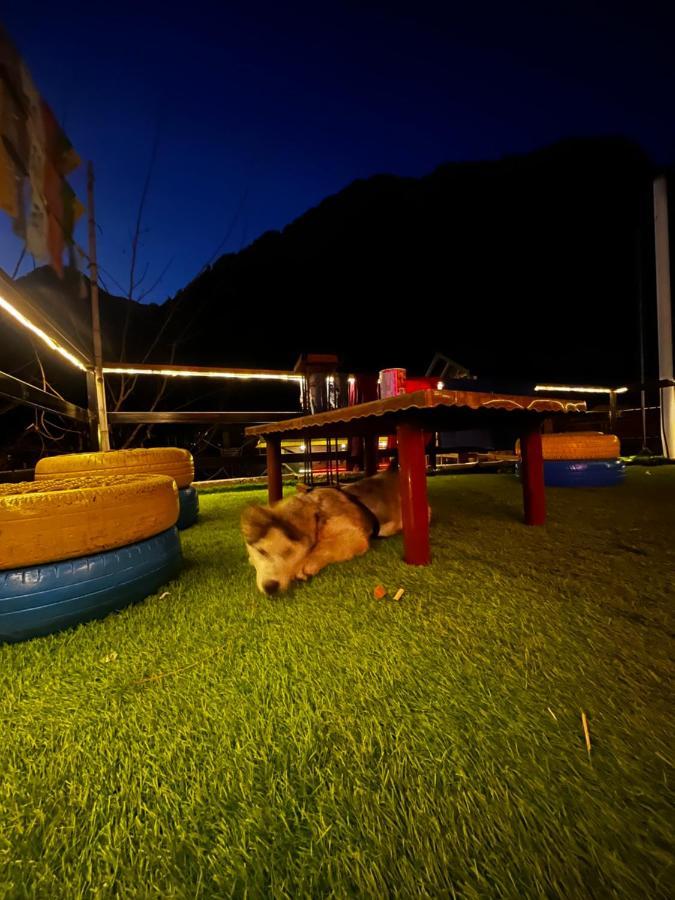 Nirvana By Oztel - Backpacker Hostel Kasol Exteriör bild